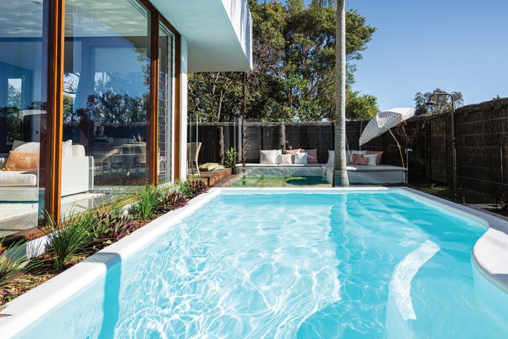 LUXAPOOL Epoxy Pool Coating - White