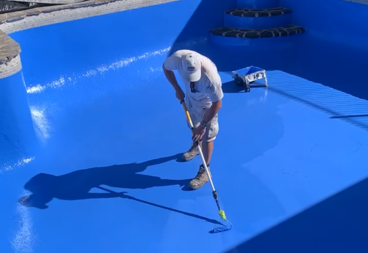 Professional Pool Painting & Resurfacing | Crack Repairs ...